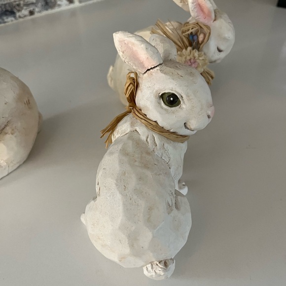 Charming White Rabbit Figurines Set - Picture 11 of 11
